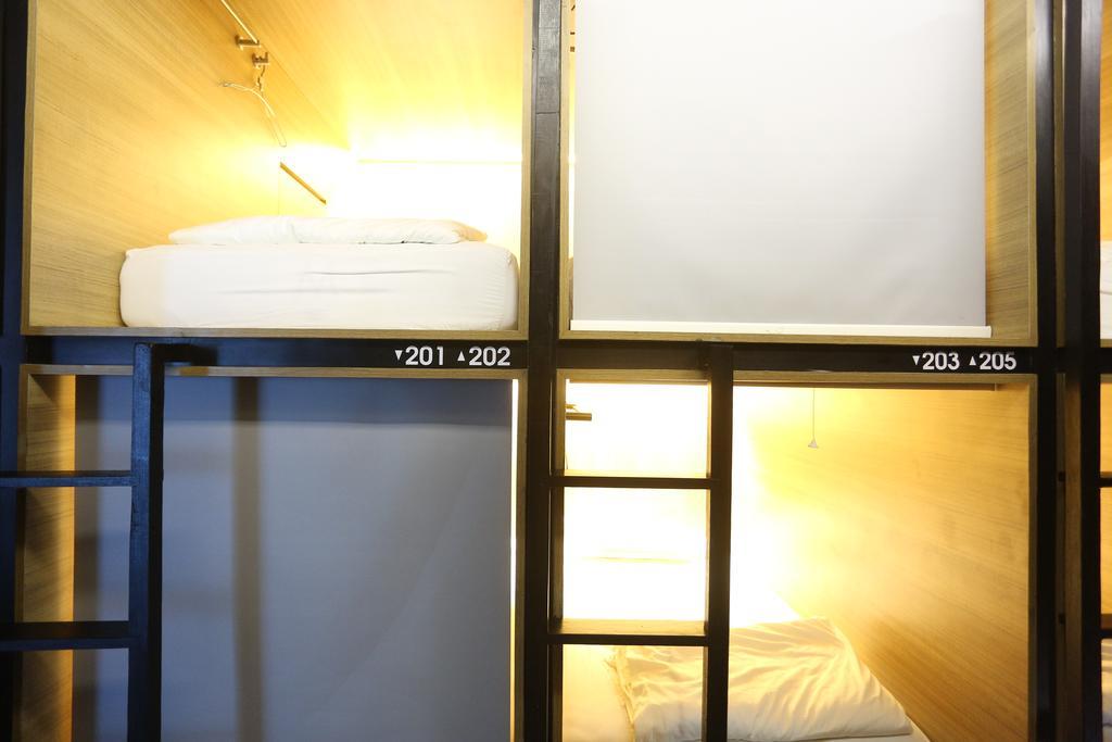 M Boutique Hostel Семіньяк Екстер'єр фото