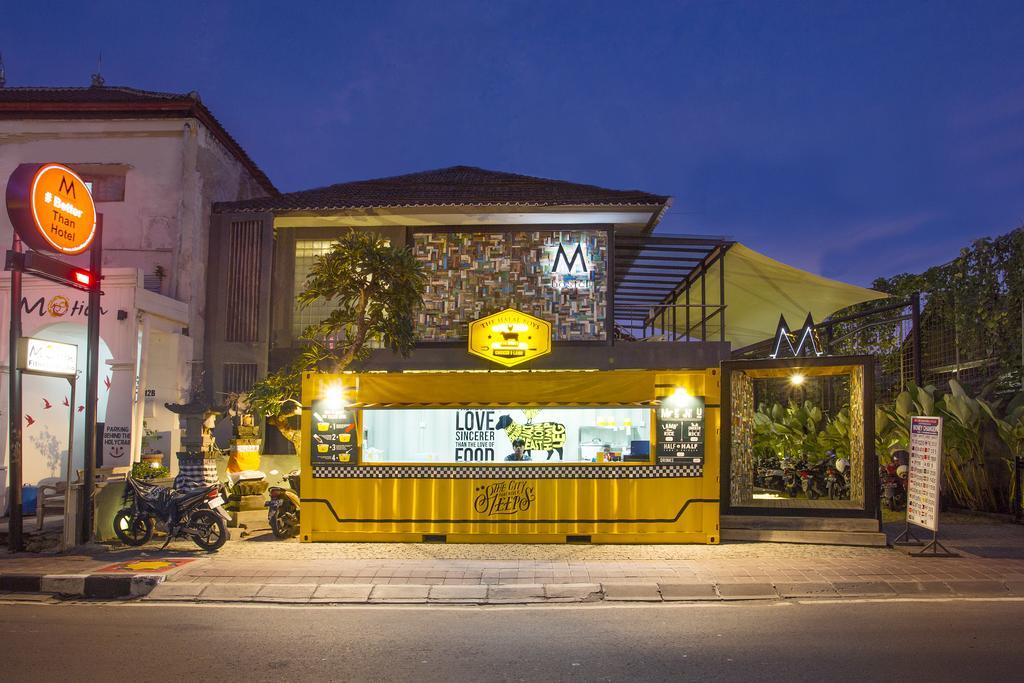 M Boutique Hostel Семіньяк Екстер'єр фото