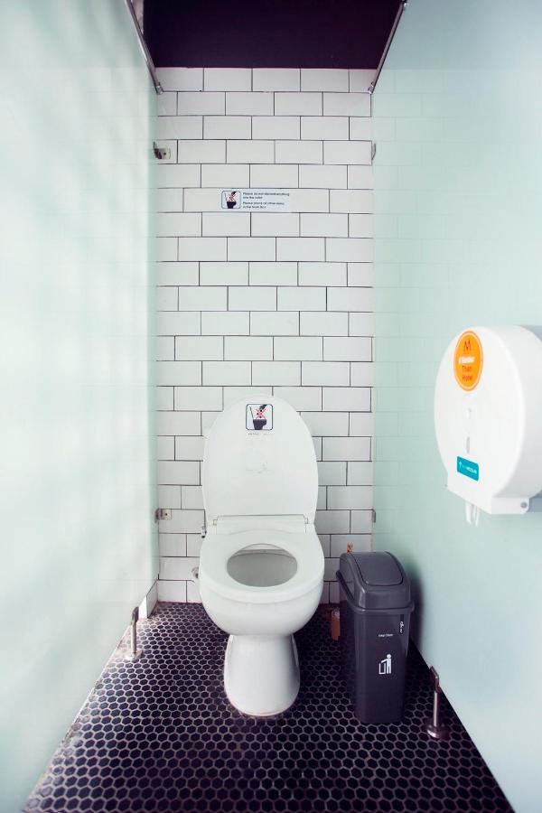 M Boutique Hostel Семіньяк Екстер'єр фото